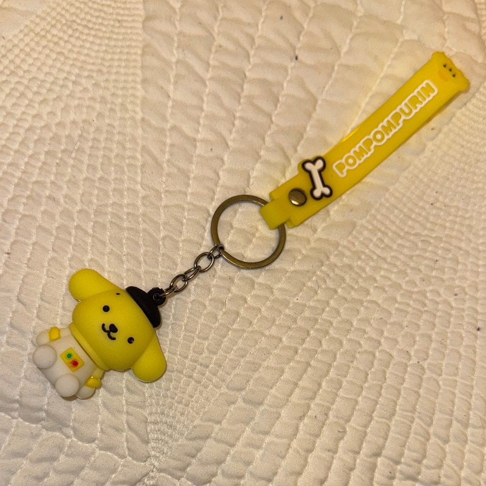 Sanrio Pompompurin Space Suit Keychain